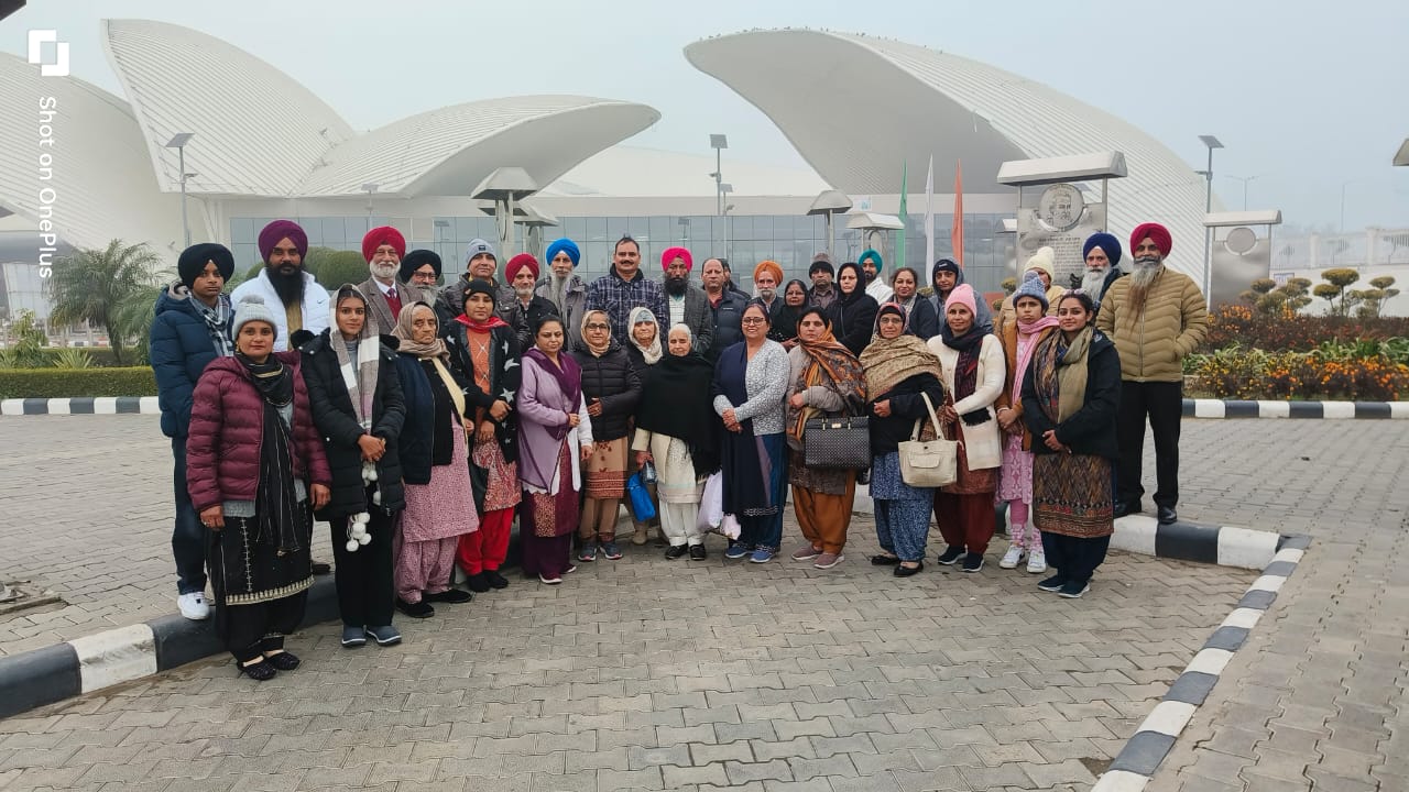 *52nd batch of pilgrims returned after visiting Kartarpur Sahib (Pakistan).*